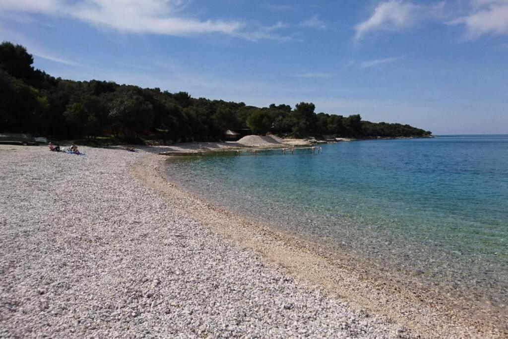 Apartment Vesna For 2, Free Parking And Wi-Fi Pula Exterior foto